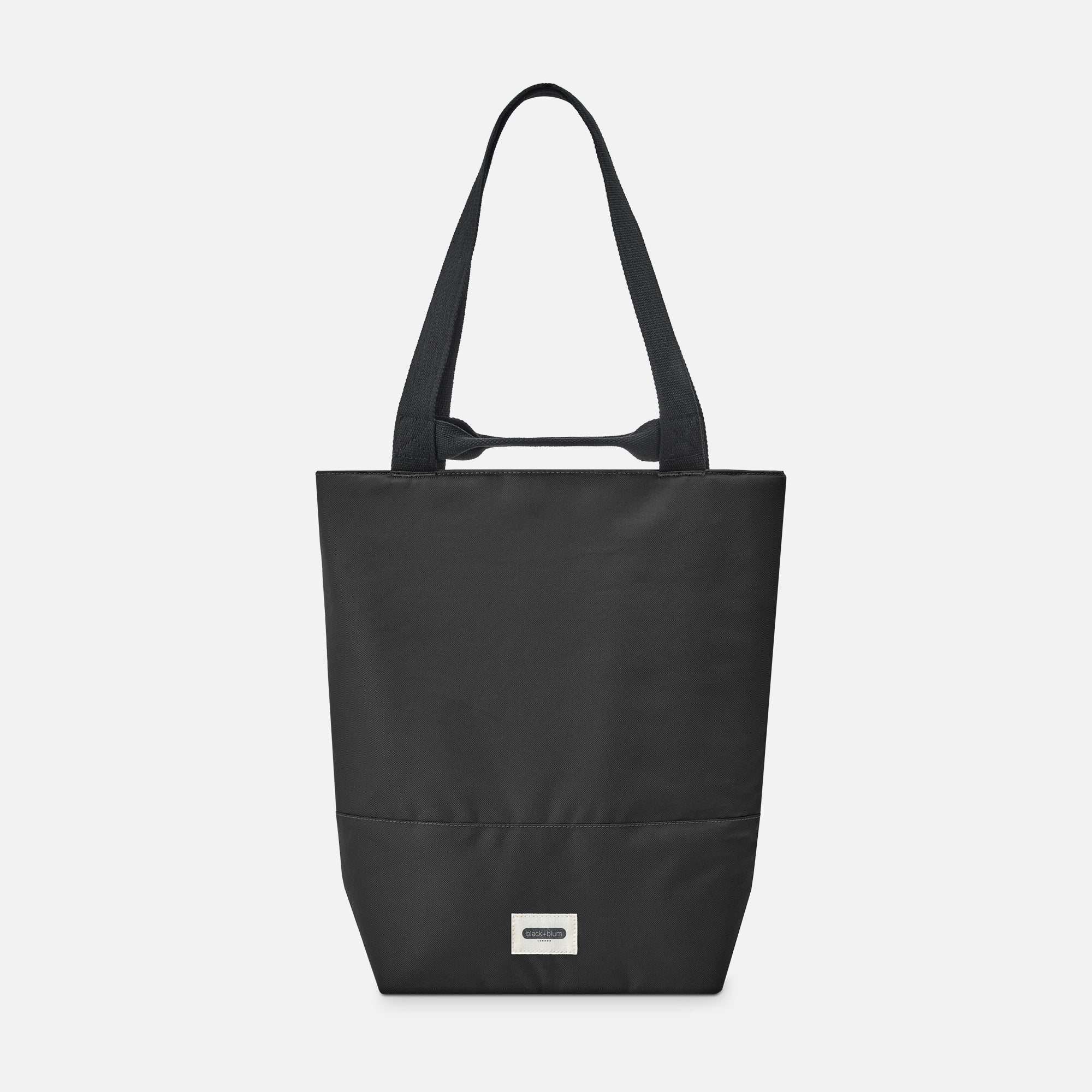 black-blum-new-insulated-tote-black_a05d0910-f600-445f-9d0e-61417dc94de7 کیف توت عایقدار | Insulated Tote Bag 16L - Black - Image 1